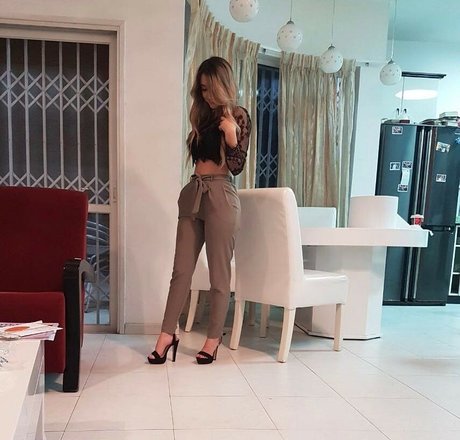 Liel Avitan star naked pic