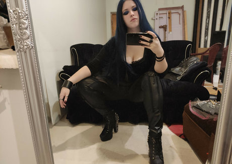 pretty pussy onlyfans free naked gallery