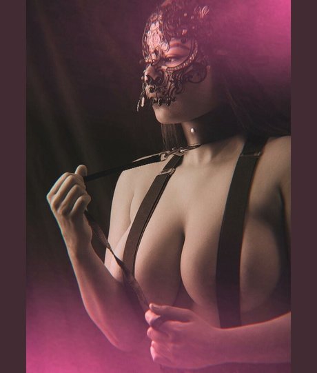 Lpatronafernandez erotic model img