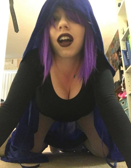 nerdyxcurvyxdirty sexy model pic