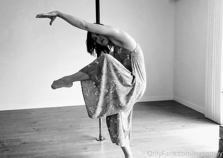 mayloveyou star sexy pic