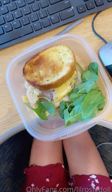 lilrosiedoll sex actress img