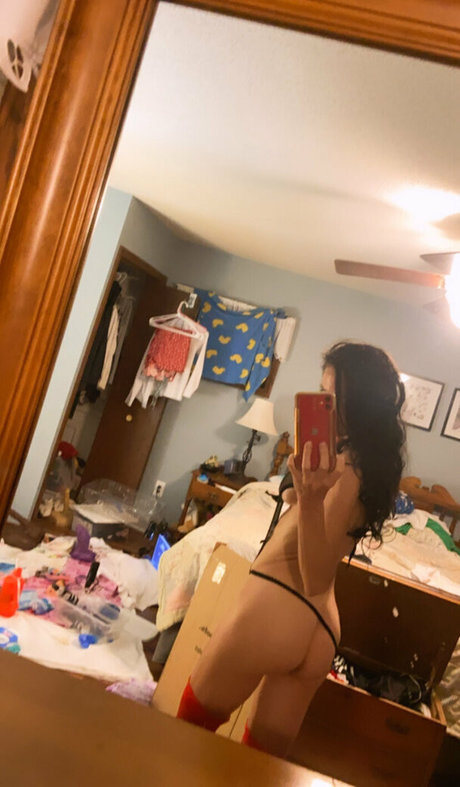 lilrosiedoll art model photo