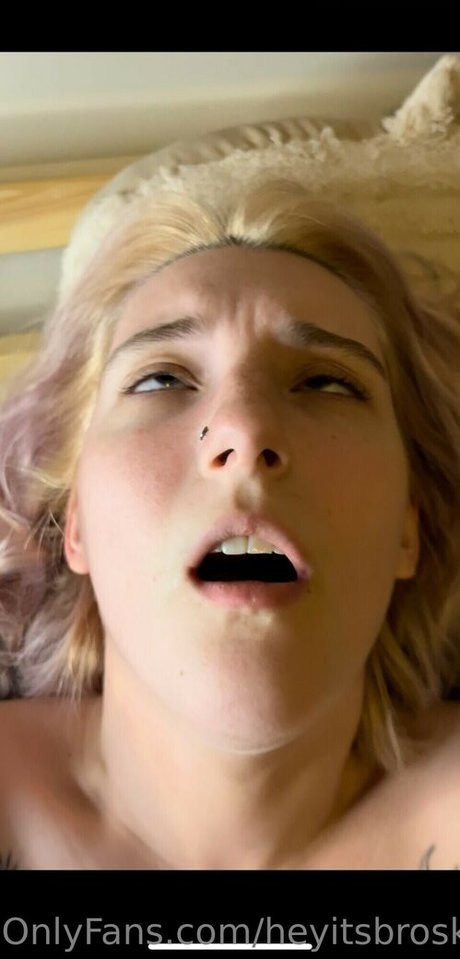 HeyItsBroski nice model image