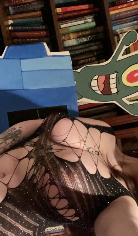 Auroramalak nude star pictures