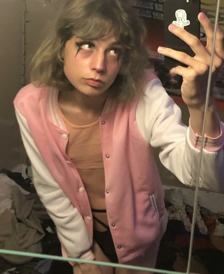 Cd Bell pornstar erotic pictures