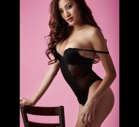 Katy Ngo model beautiful img