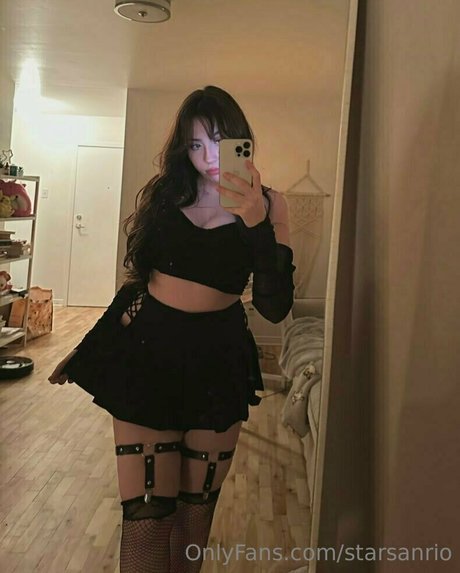 starsanrio high quality model picture