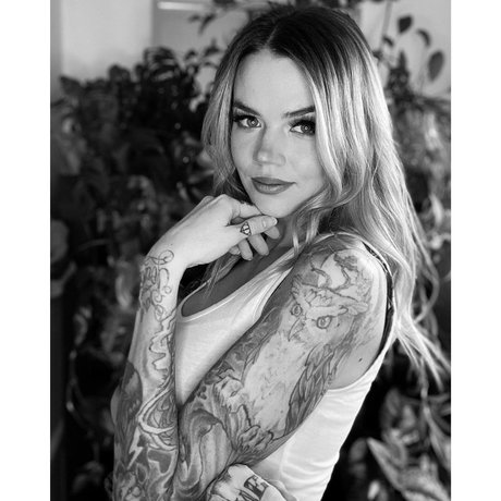 vip onlyfans pornographic image