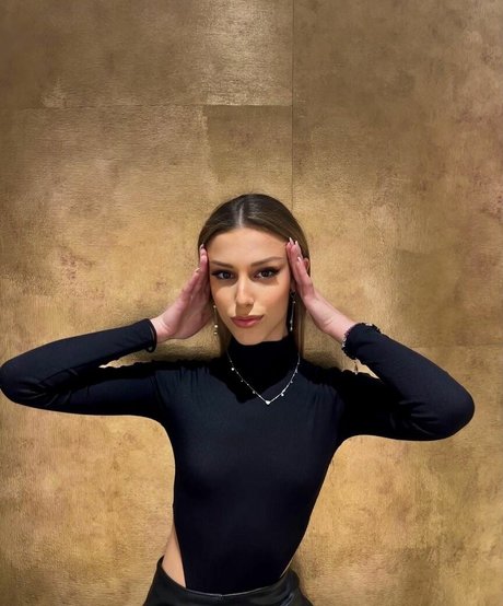 Klea Brahimi pornstar free img