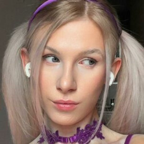 Hattie Bardot perfect actress photos