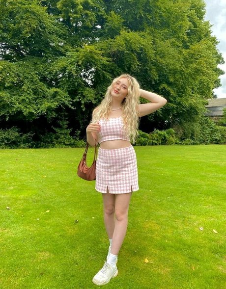 blonde handjob onlyfans free naked galleries