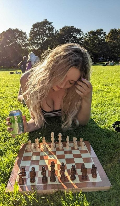 petite feet onlyfans nice pic