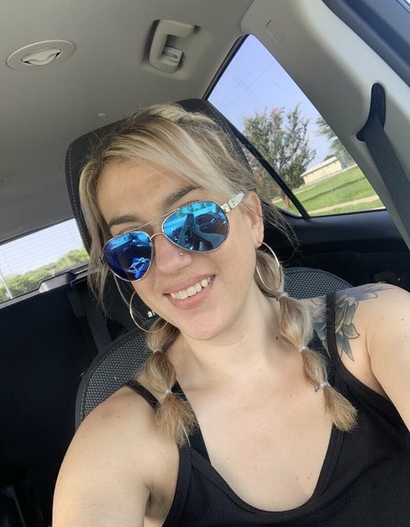 badasstxmama star nude pics