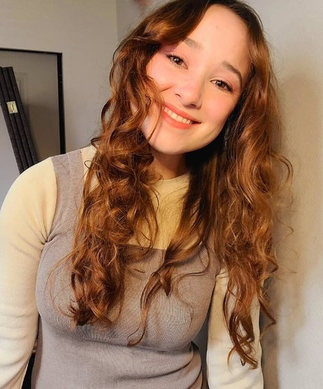 AmyKay ASMR xxx model img