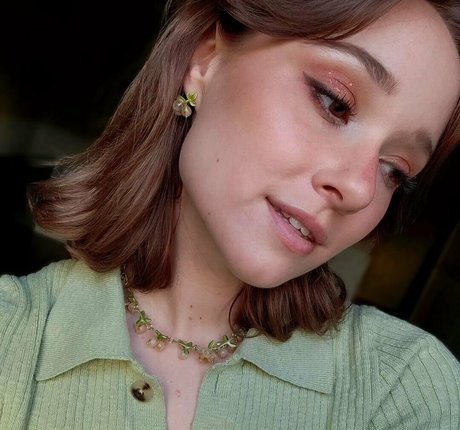 AmyKay ASMR xxx model image