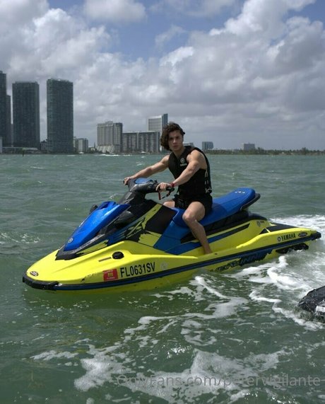 petervigilante xxx model gallery