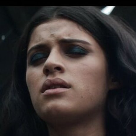 Anya Chalotra model erotic galleries