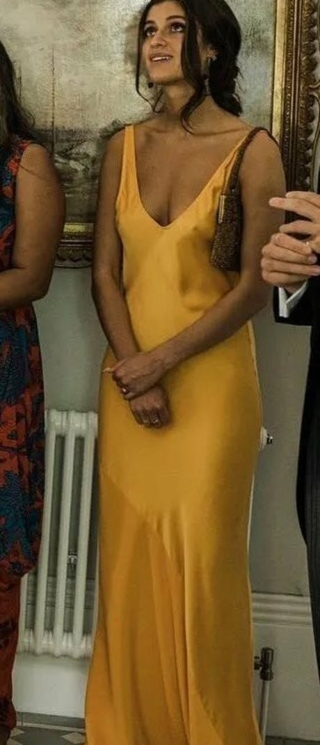 Anya Chalotra star xxx image