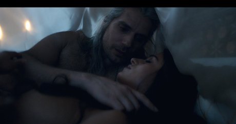 Anya Chalotra nudes star gallery