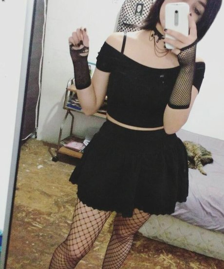 scarmoon22 exclusive star img