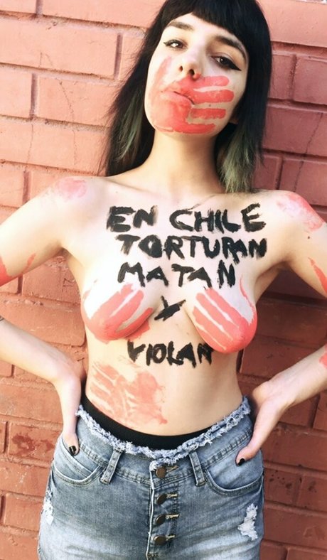 scarmoon22 nudes model image