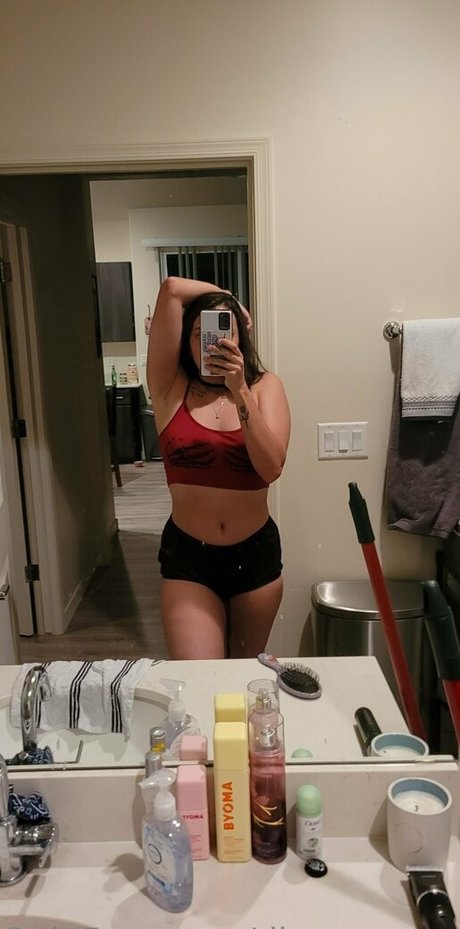 dhomewrecker erotic actress image