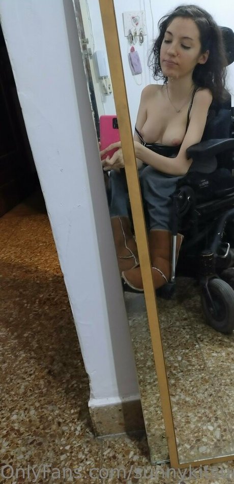 sunnykitsunexo nude star pic