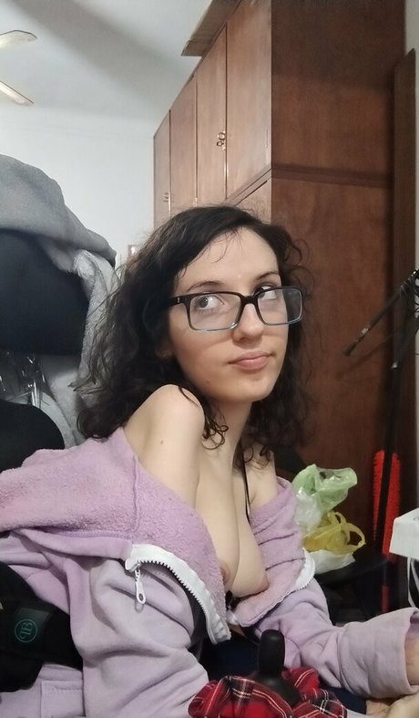 sunnykitsunexo Profile Photo