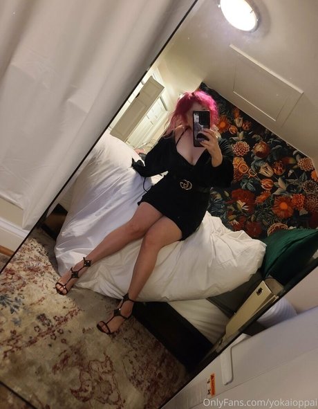 yokaioppai model nude pics