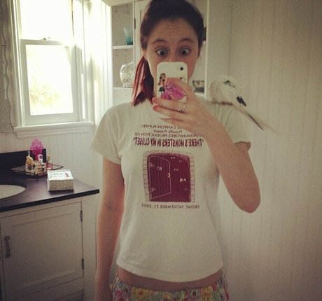 Girlfriend Reviews exclusive star photo