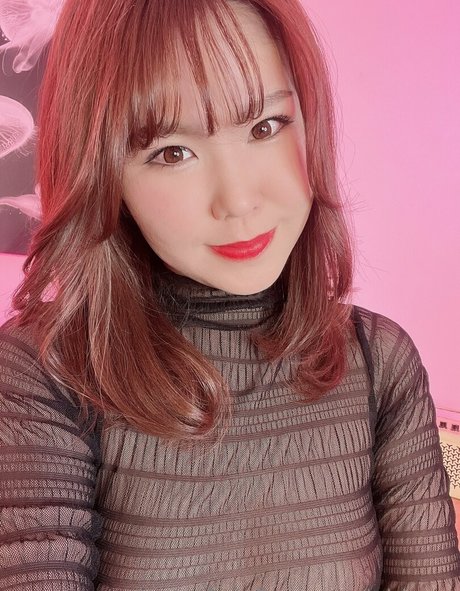 jgirlrena model erotic img