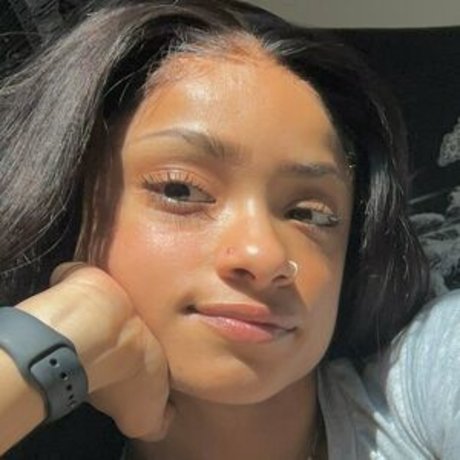 cocobonsolez model xxx photo