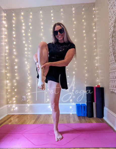 teen natural tits onlyfans sexy naked galleries