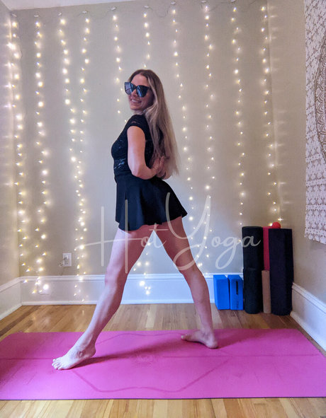 hot yoga nice model pics