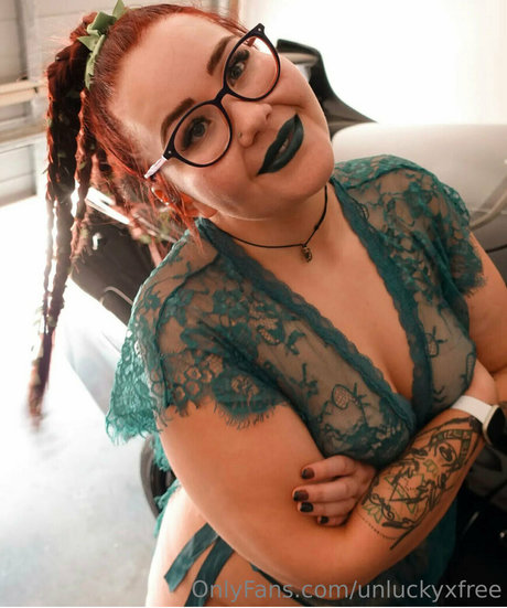 unluckyxfree nude actress images