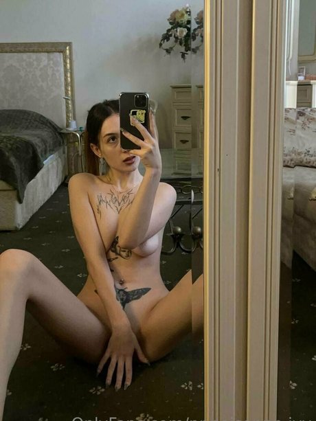 pppoisonnn ivy model high quality pic