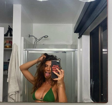 shemale outdoor onlyfans best photo