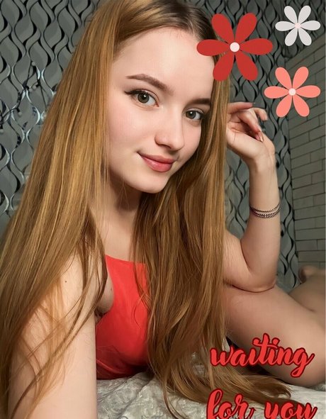 little foxiee hot star pics