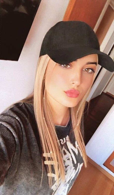 licking pussy onlyfans beautiful xxx photo