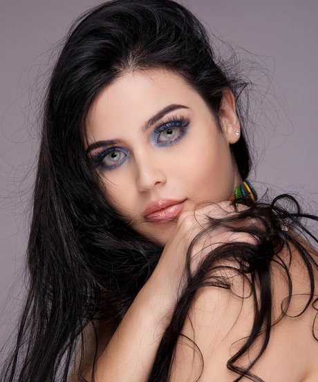 Paola Migliorini perfect star pics