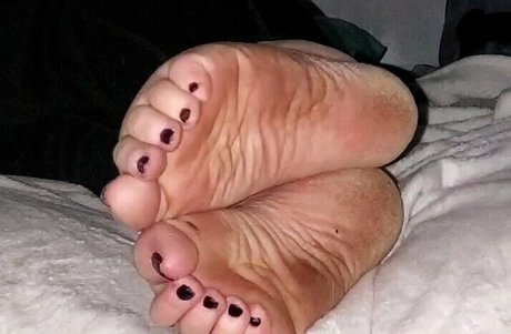 erinjensoles pretty actress archive