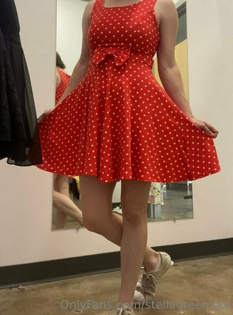 stellagreenxxx erotic pornstar pictures