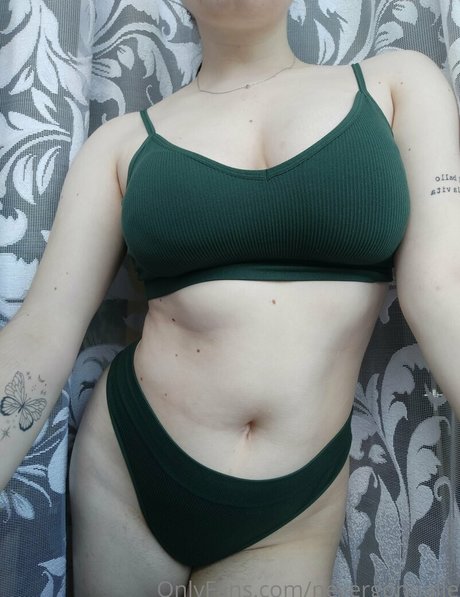 nevergonnalie star nudes pic