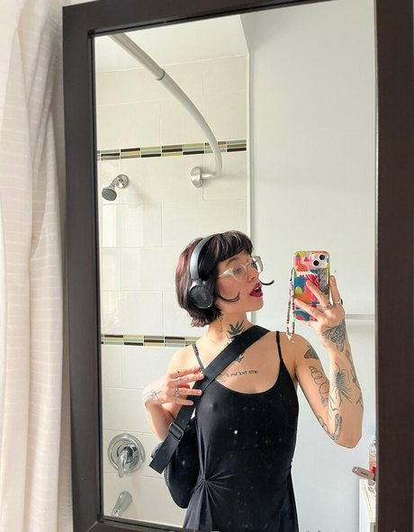 data night exclusive pornstar pics