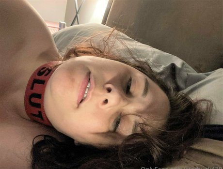 goodgirlgiggles model top pic