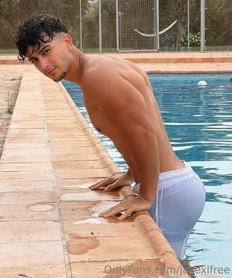 exoticboyfree star naked img