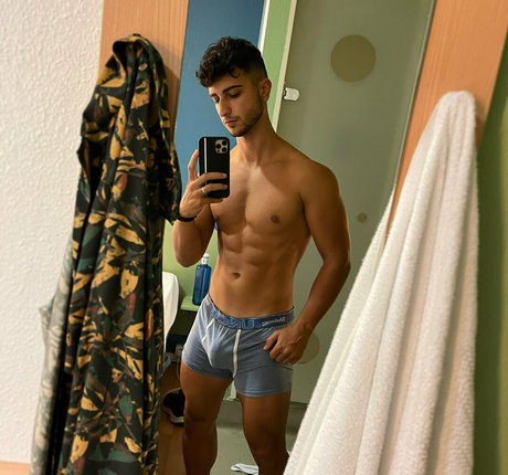 exoticboyfree naked pornstar gallery