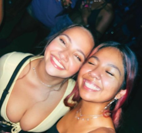 Ellie Johnston star nudes photos