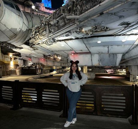 Ellie Johnston nice actress images